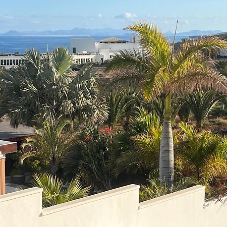 Villa Dedalos - A Luxury Large Villa With A Heated Pool In Puerto Calero Exterior foto